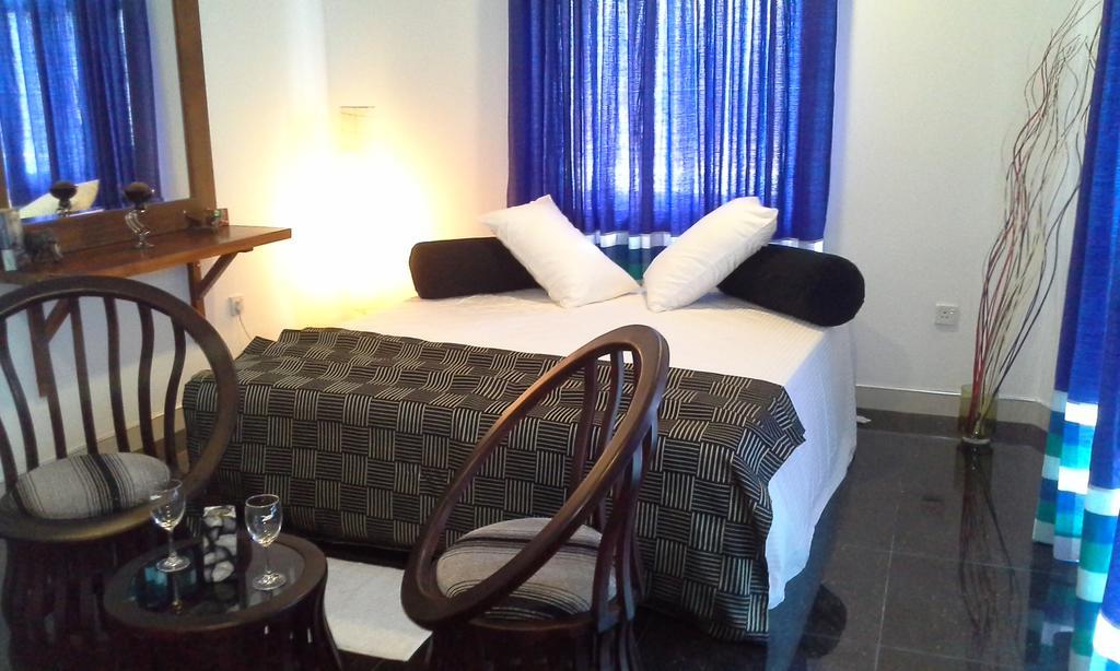 Friends Guesthouse Kudapaduwa Экстерьер фото