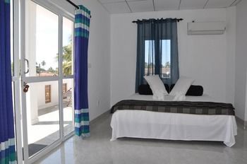 Friends Guesthouse Kudapaduwa Экстерьер фото